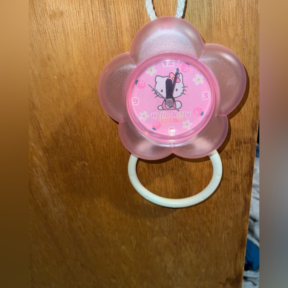 Sanrio Hello Kitty Hanging Clock